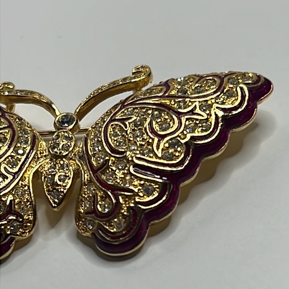 Napier Faux Stone Butterfly Brooch/Pin - Picture 7 of 7